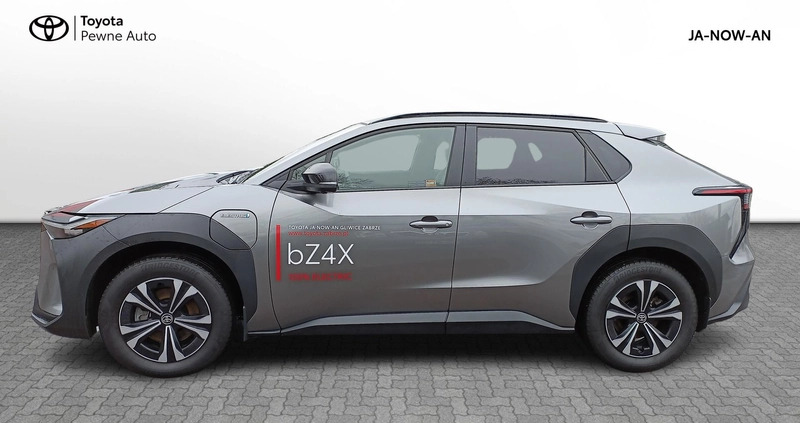 Toyota bZ4X cena 226900 przebieg: 7668, rok produkcji 2022 z Radomyśl Wielki małe 254